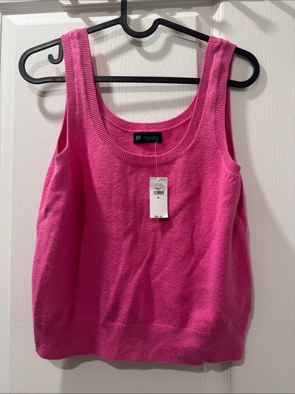 GAP Women’s Hot Pink Knit Scoop Neck Tank